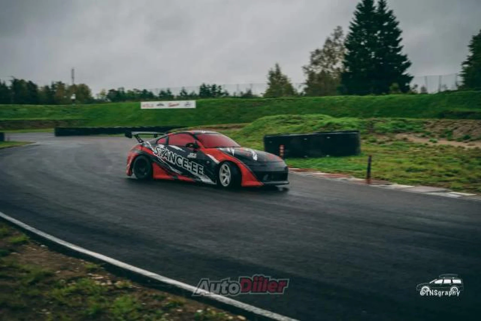 Nissan 350Z Z33 