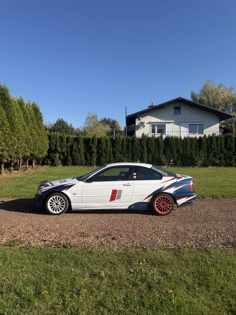 BMW E46 2000