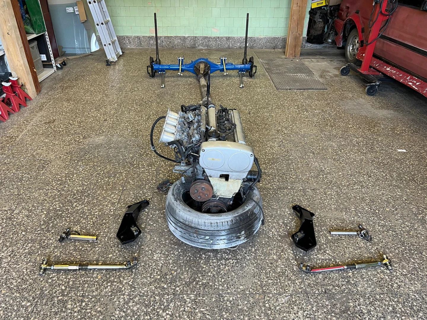 Toyota Corolla AE86 (Trueno / Levin) 1986