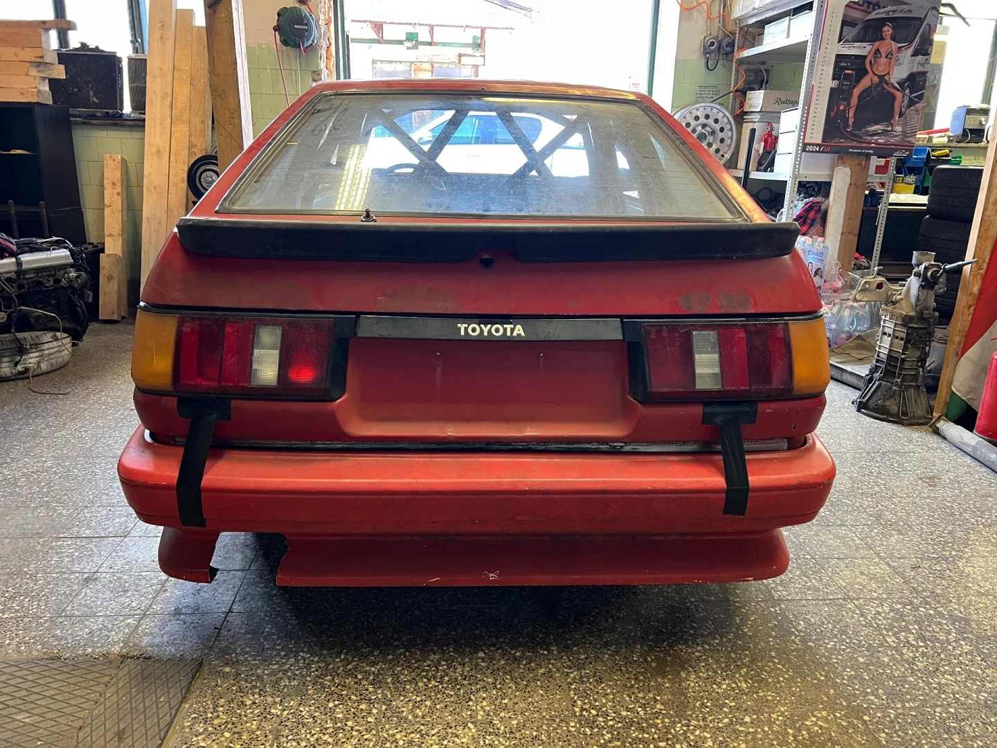 Toyota Corolla AE86 (Trueno / Levin) 1986