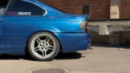 BMW E46 2000