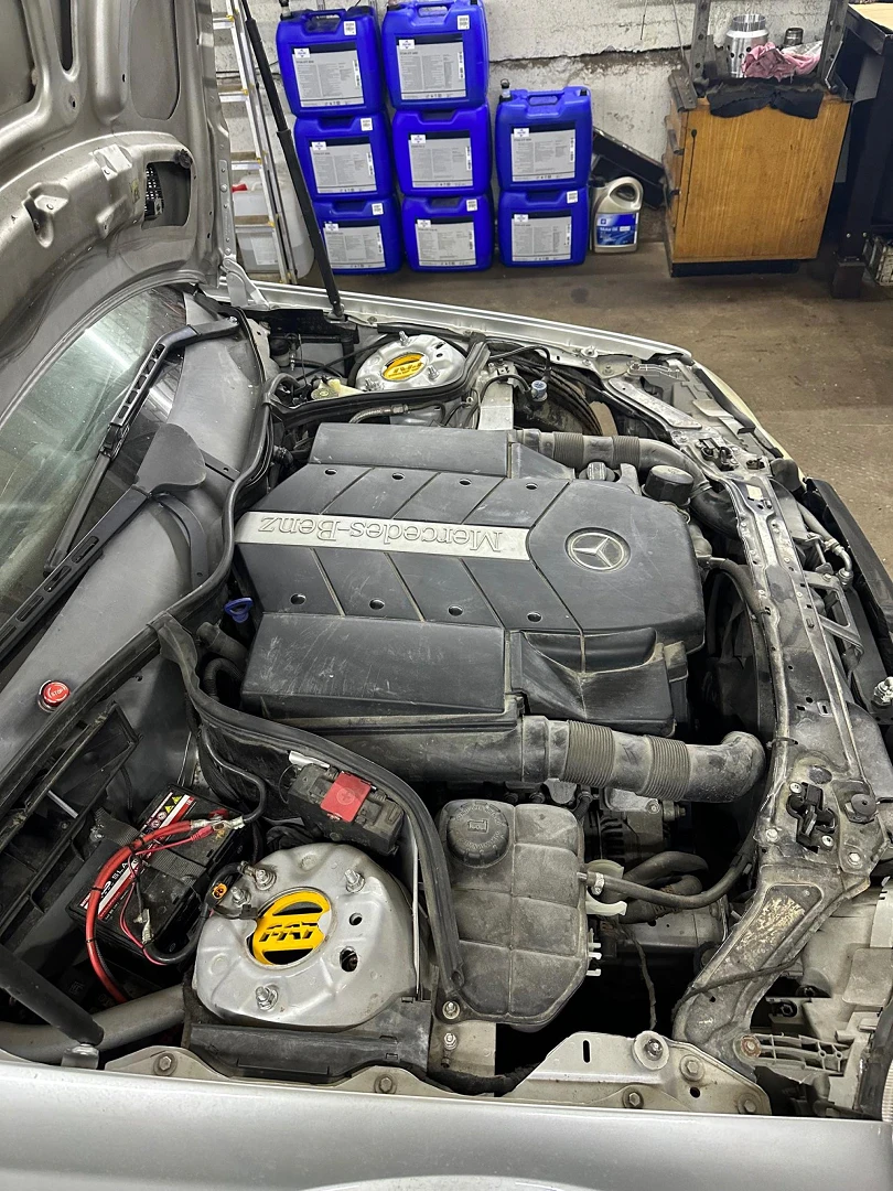 Mercedes-Benz CLK (C208 / C209) 2002