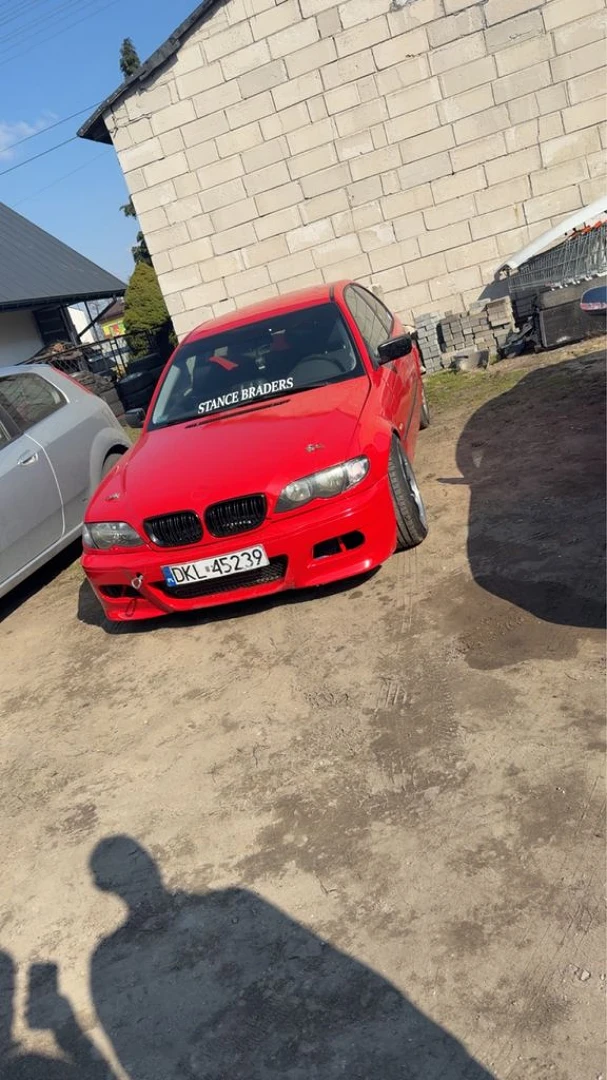 BMW E46 2001