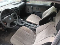 BMW E30 1986