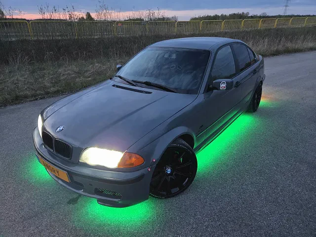 BMW E46 1999