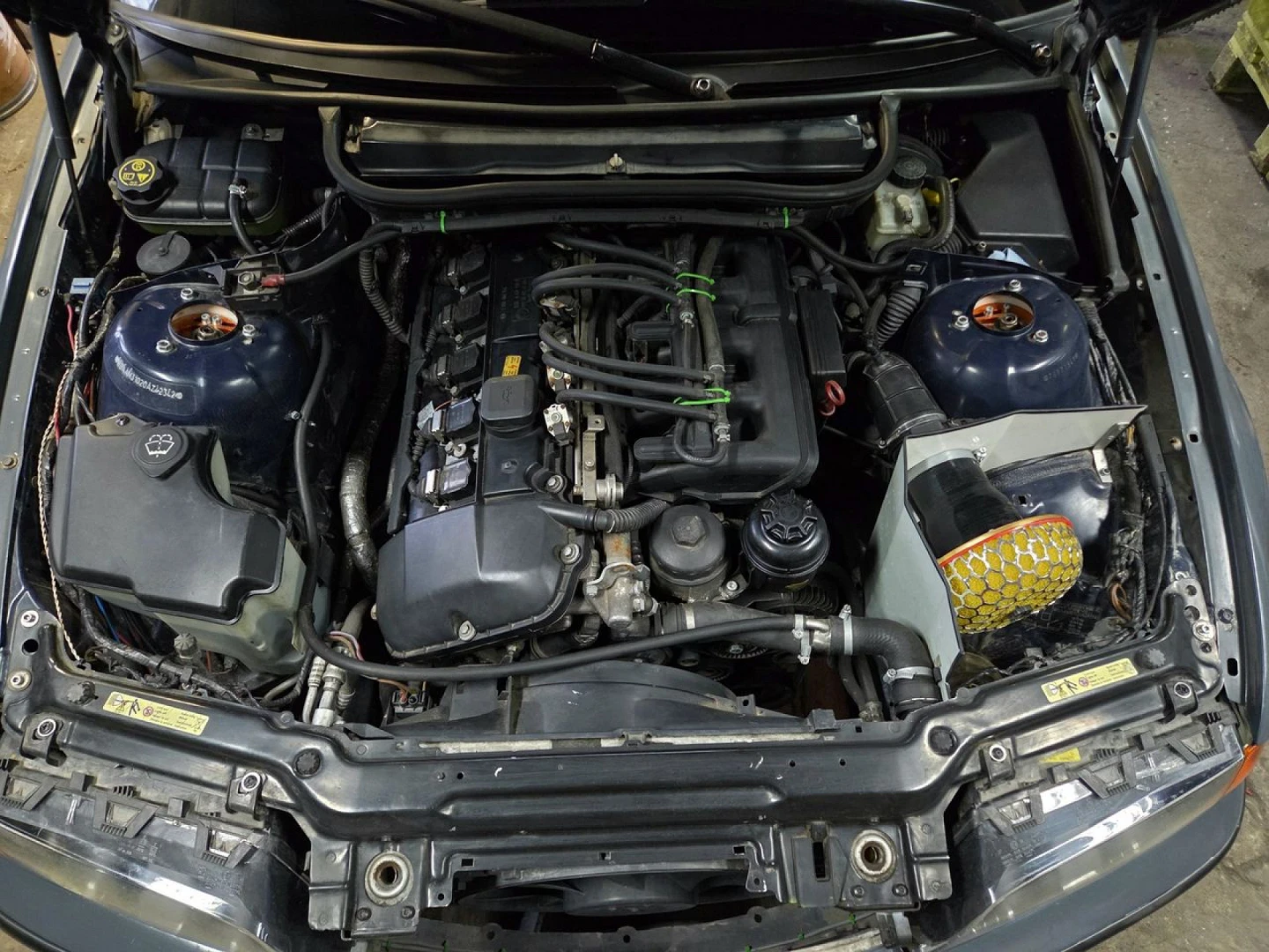 BMW E46 1999