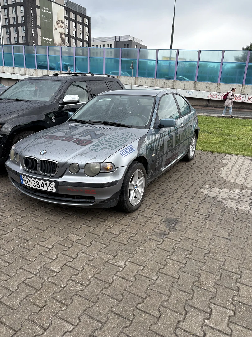 BMW E30 2003